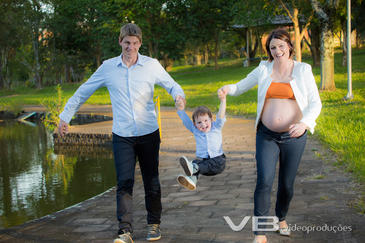 Brincadeira com papai e mamãe