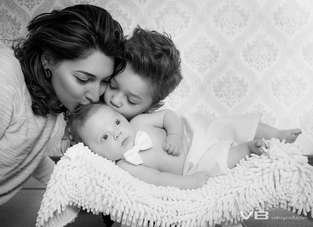 Foto de mãe com filhos