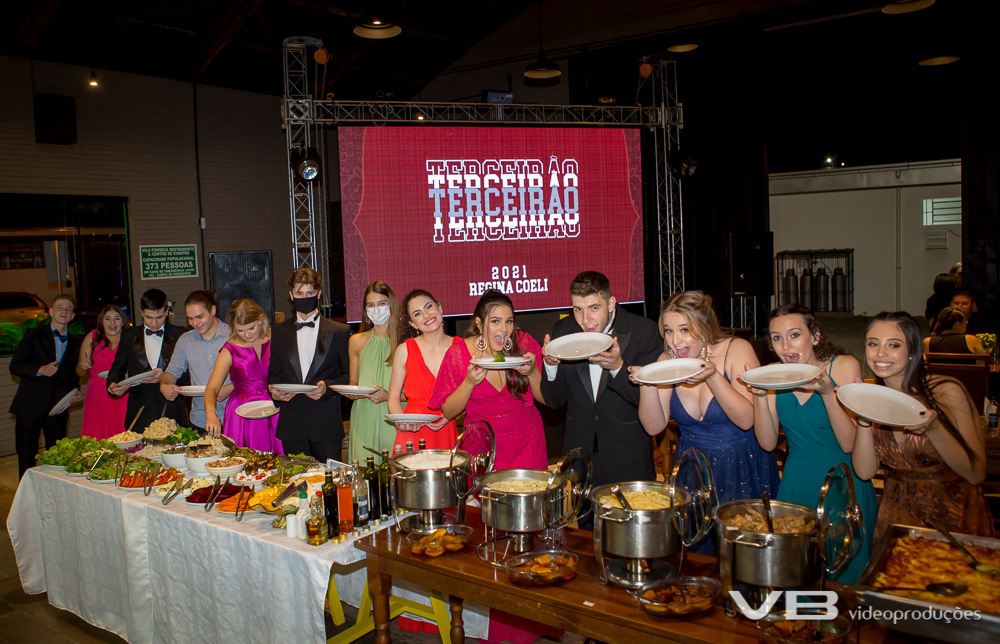 Jantar de Formatura no El Punto Assados Especiais