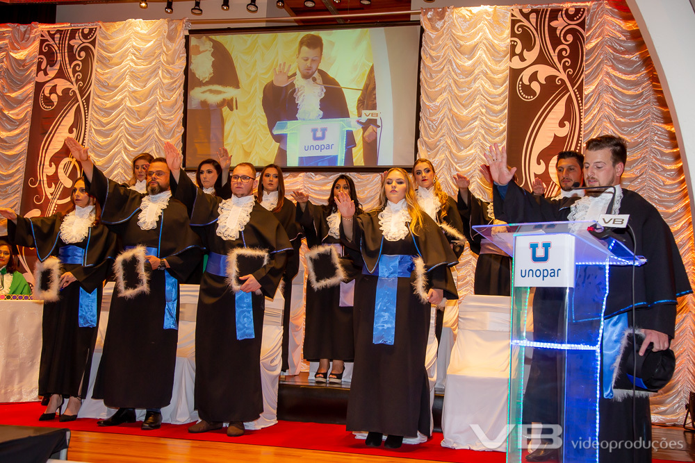 Juramento dos Formandos na Formatura da Unopar Veranópolis