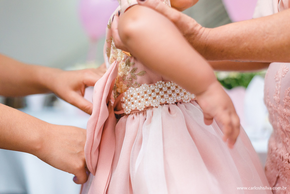 lacinho do vestido