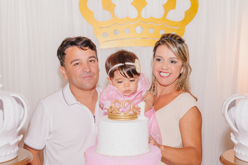 de olho na coroa do bolo