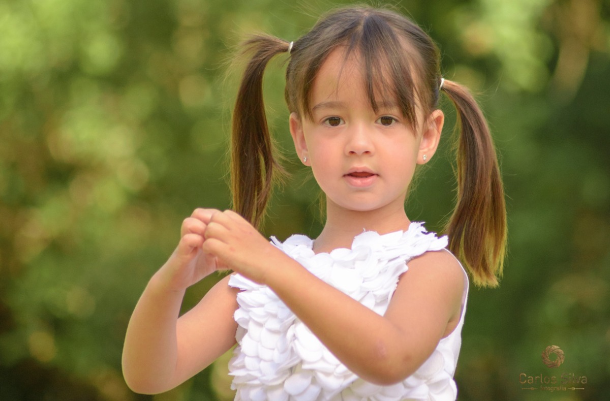 coração e vestidinho branco