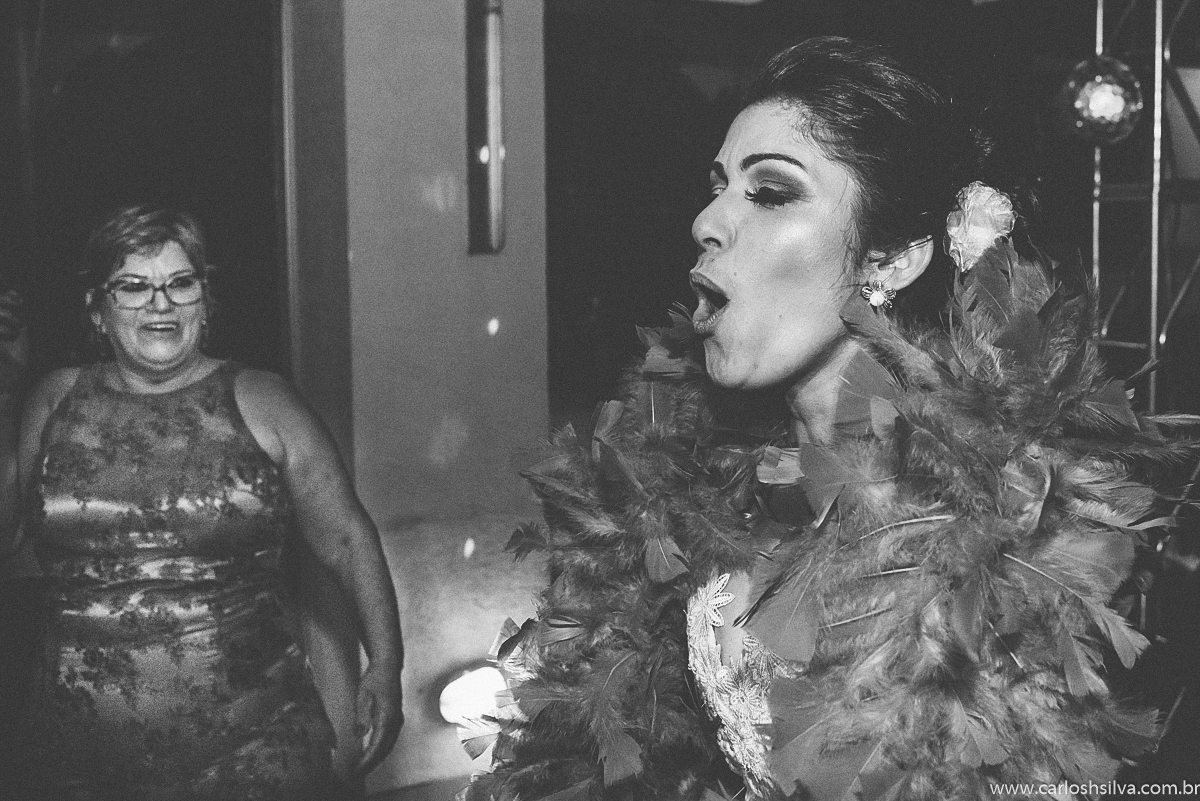 mãe da noiva de olho