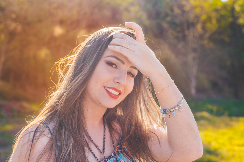 pulseira, colar e cabelo 15 anos