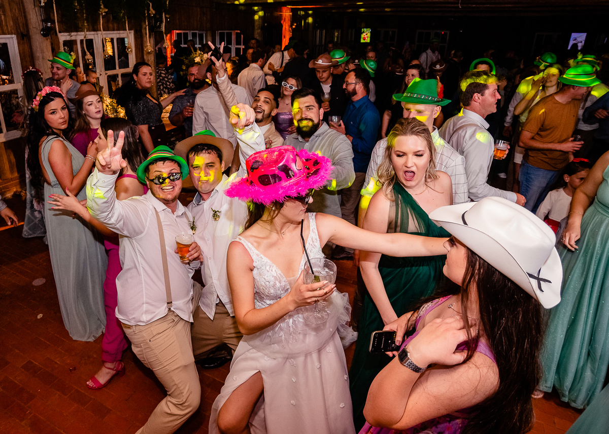 deniseefabricio,ivanlopesfotografia,fotografodecasamento,casamentonarua,clubecaçaepescapelotas,ccpp,fotografodecasamentoempelotas,casamentodiurno,fotografodecasamentoserragaucha, fotografodecasament (3)