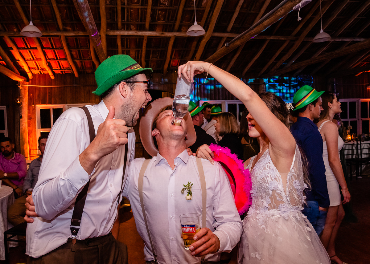 deniseefabricio,ivanlopesfotografia,fotografodecasamento,casamentonarua,clubecaçaepescapelotas,ccpp,fotografodecasamentoempelotas,casamentodiurno,fotografodecasamentoserragaucha, fotografodecasament (3)