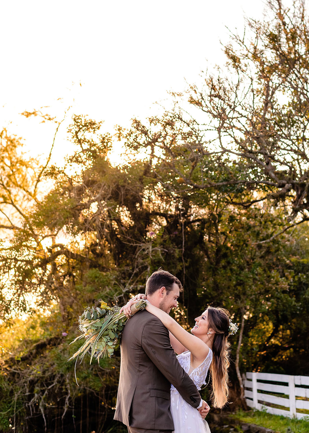 deniseefabricio,ivanlopesfotografia,fotografodecasamento,casamentonarua,clubecaçaepescapelotas,ccpp,fotografodecasamentoempelotas,casamentodiurno,fotografodecasamentoserragaucha, fotografodecasament (3)
