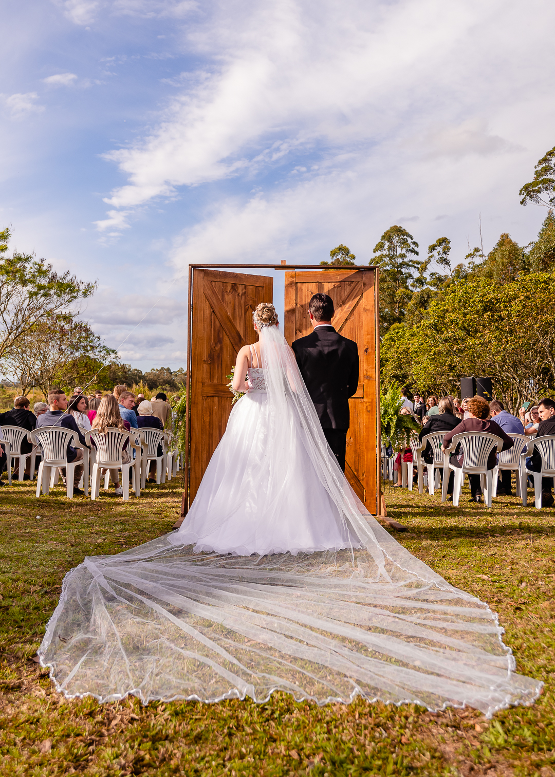 jordanaeleonardo,ivanlopesfotografia, fotografodecasamento, fotografodecasamentocanguçu, fotografodecasamentoriogrande, casamentonarua, casamentoaoarlivre, casamentocomviolino, casamentoespaçovera (1)