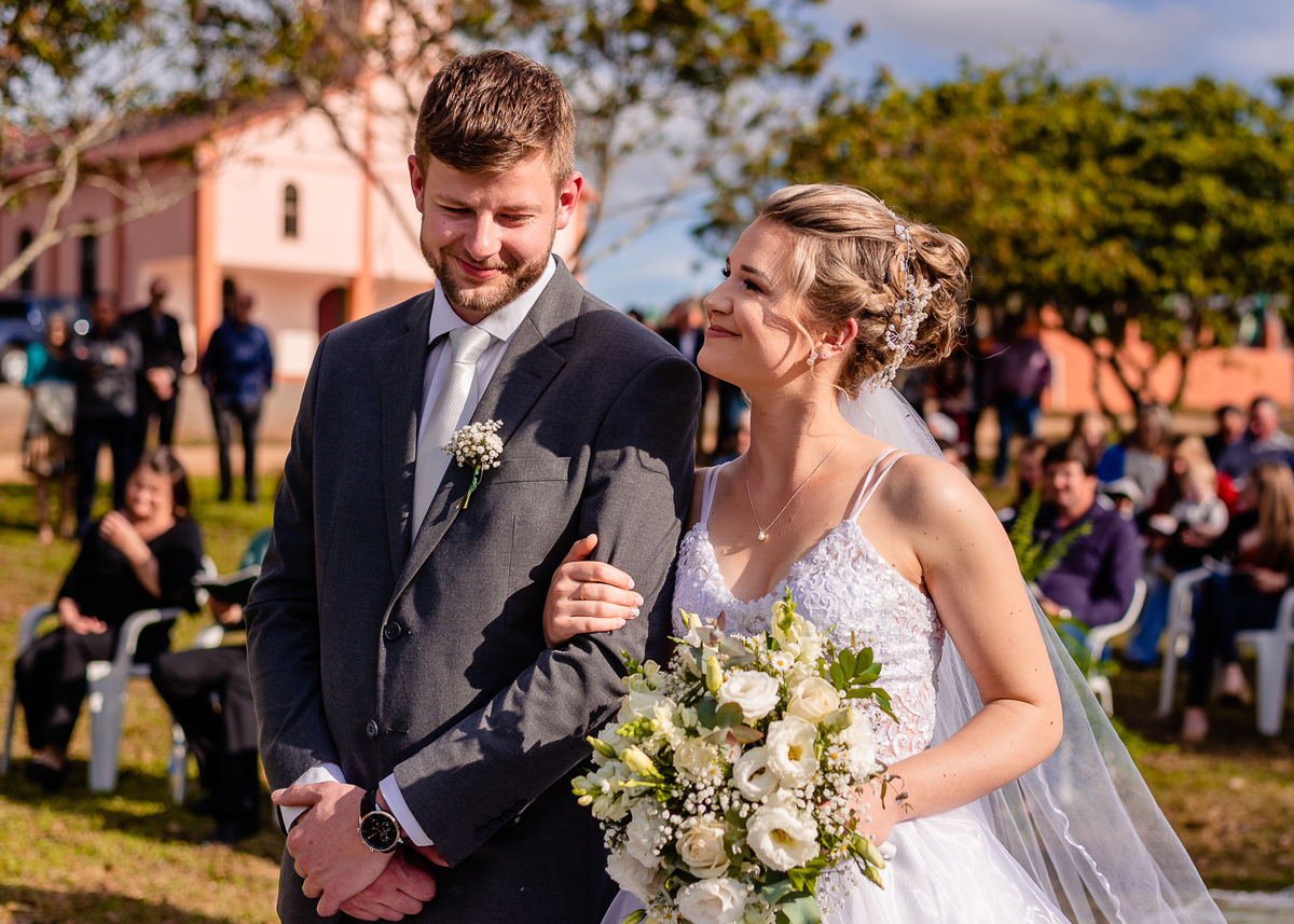 jordanaeleonardo,ivanlopesfotografia, fotografodecasamento, fotografodecasamentocanguçu, fotografodecasamentoriogrande, casamentonarua, casamentoaoarlivre, casamentocomviolino, casamentoespaçovera (1)