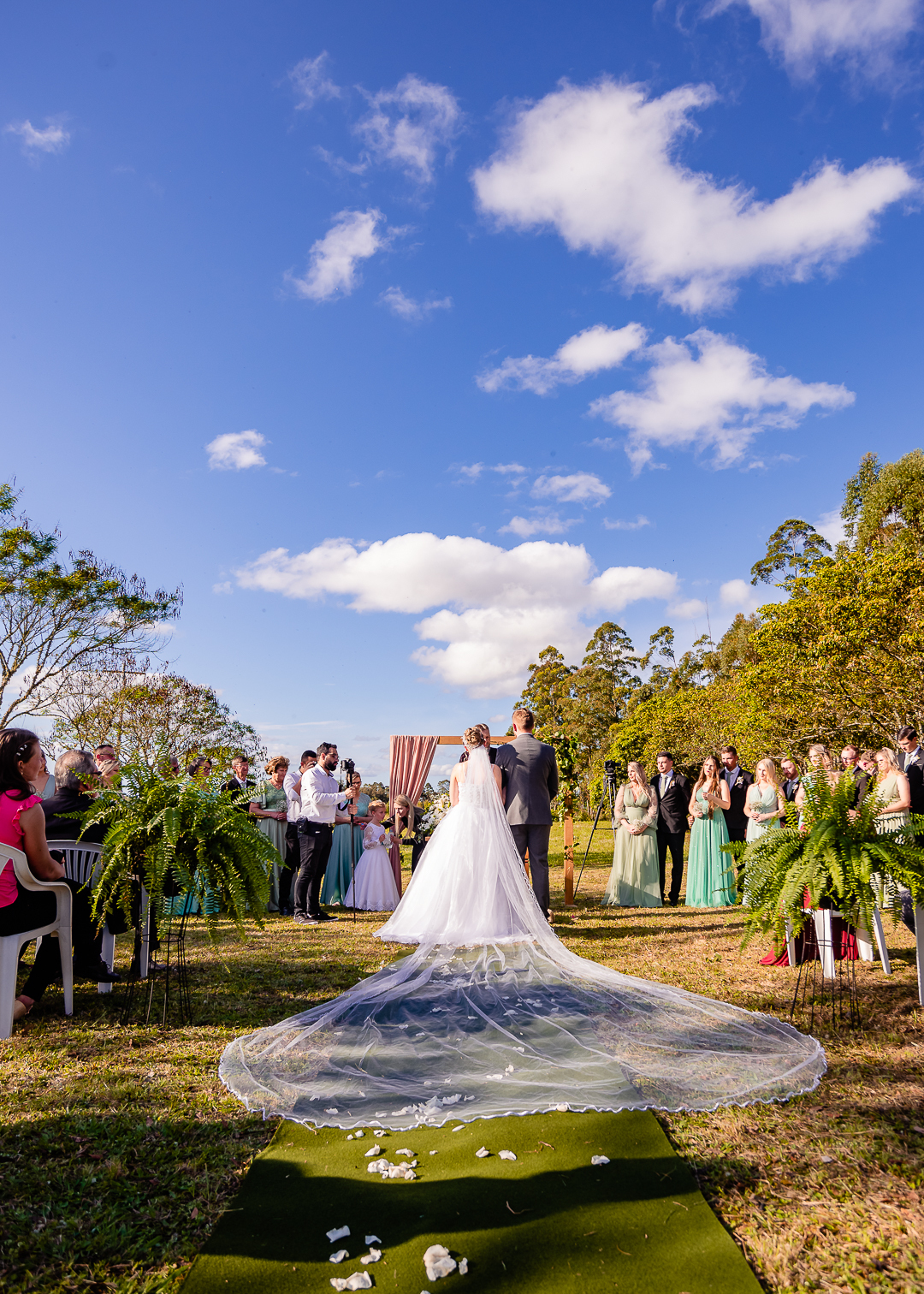 jordanaeleonardo,ivanlopesfotografia, fotografodecasamento, fotografodecasamentocanguçu, fotografodecasamentoriogrande, casamentonarua, casamentoaoarlivre, casamentocomviolino, casamentoespaçovera (1)