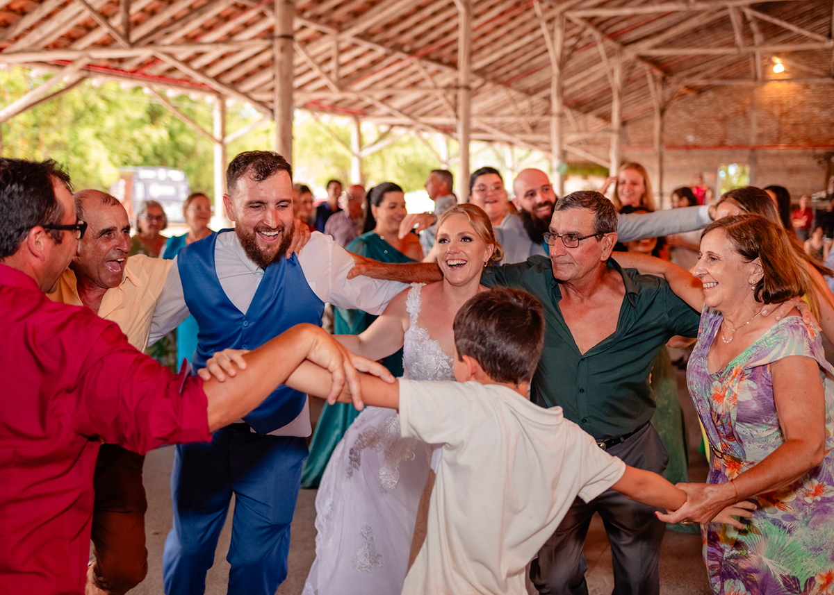 ivanlopesfotografia, fotografodecasamento, fotografodecasamentocanguçu, fotografodecasamentosaolourençodosul, casamentonarua, casamentoaoarlivre, casamentocomviolino, casamentoarlivre (1)