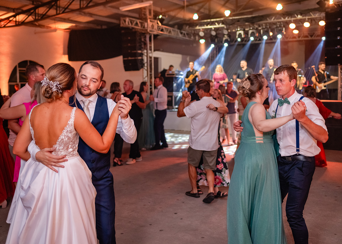 ivanlopesfotografia, fotografodecasamento, fotografodecasamentopelotas,fotografodecasamentosaolourençodosul, casamentonarua, casamentoaoarlivre, casamentocomviolino, casamentoarlivre  ( (3)