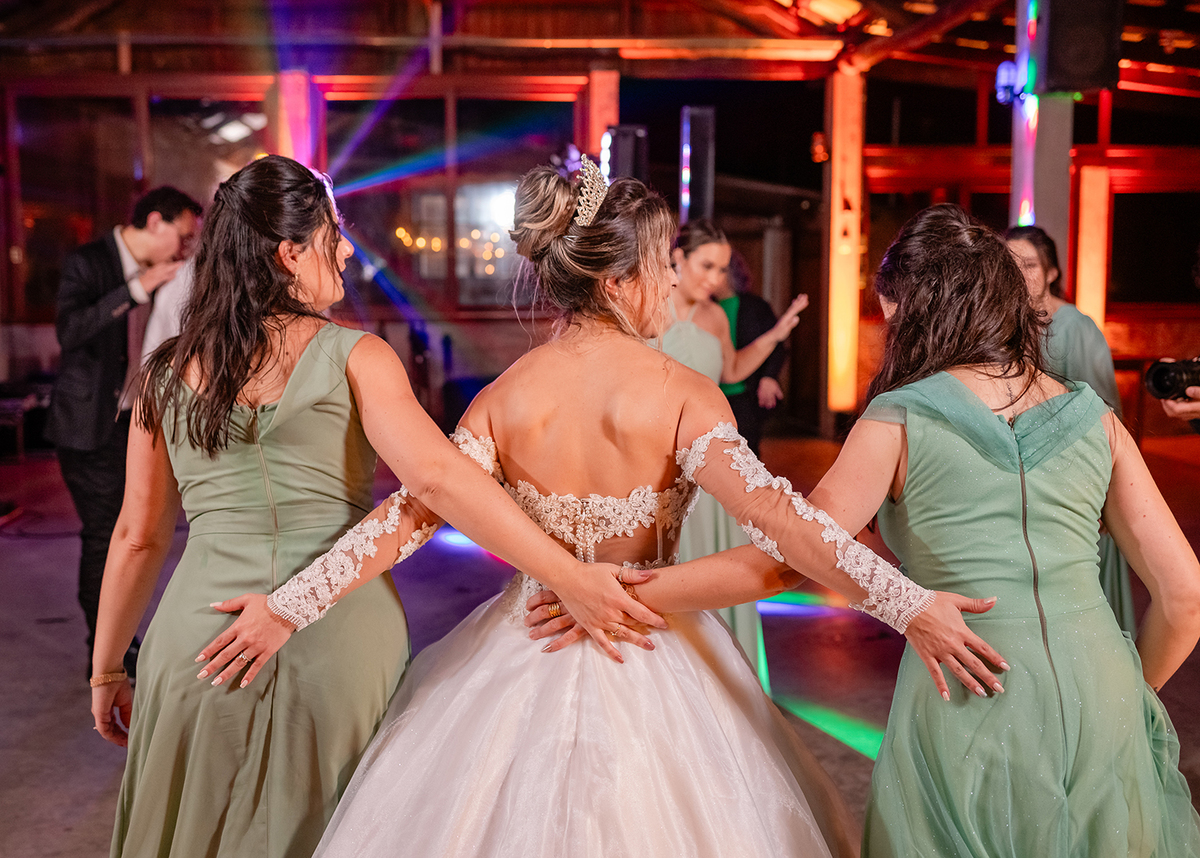 ivanlopesfotografia, fotografodecasamento, fotografodecasamentopelotas,fotografodecasamentosaolourençodosul, casamentonarua, casamentoaoarlivre, casamentocomviolino, casamentoarlivre , chacarafiss, casamentochacarafiss