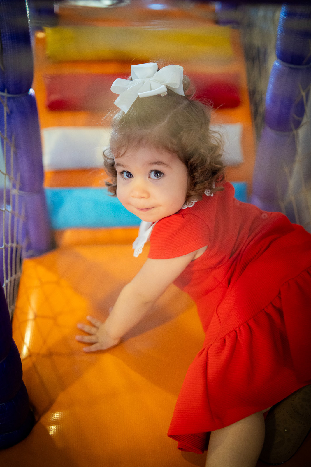 BebÊ olhando para camera