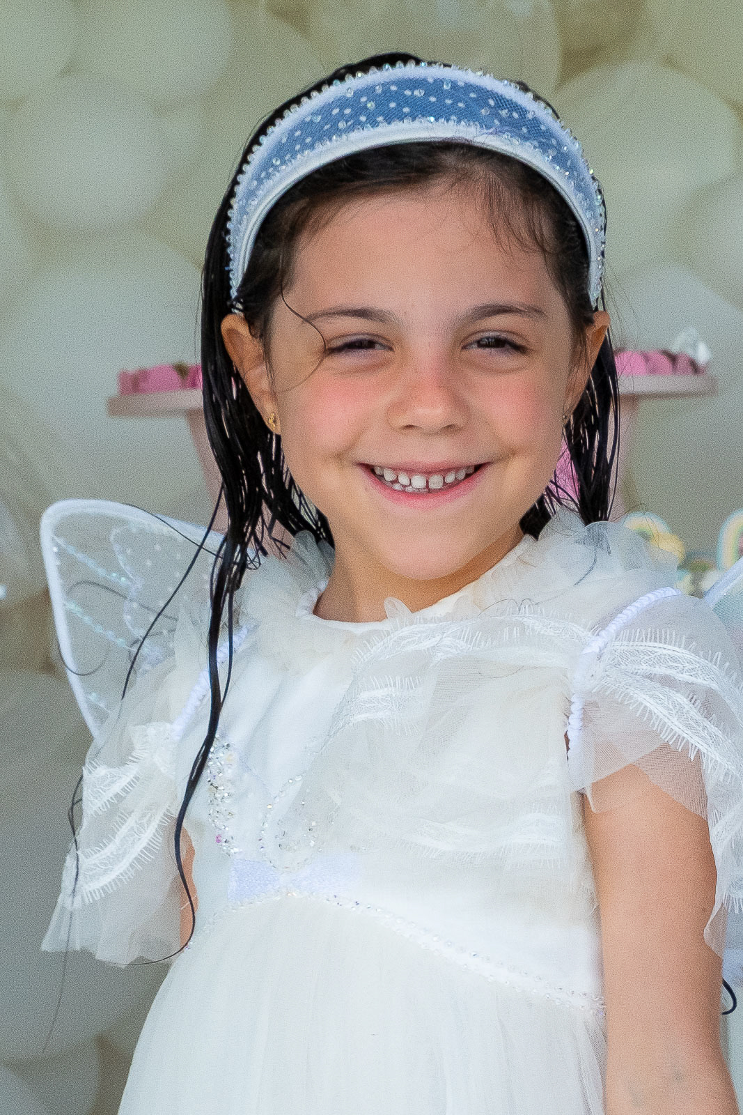 sophie sorrindo para foto