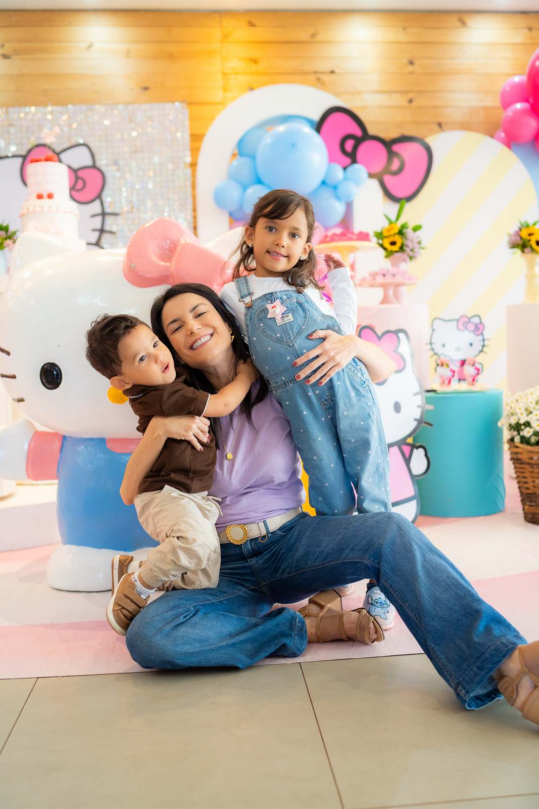Foto mãe e filhos