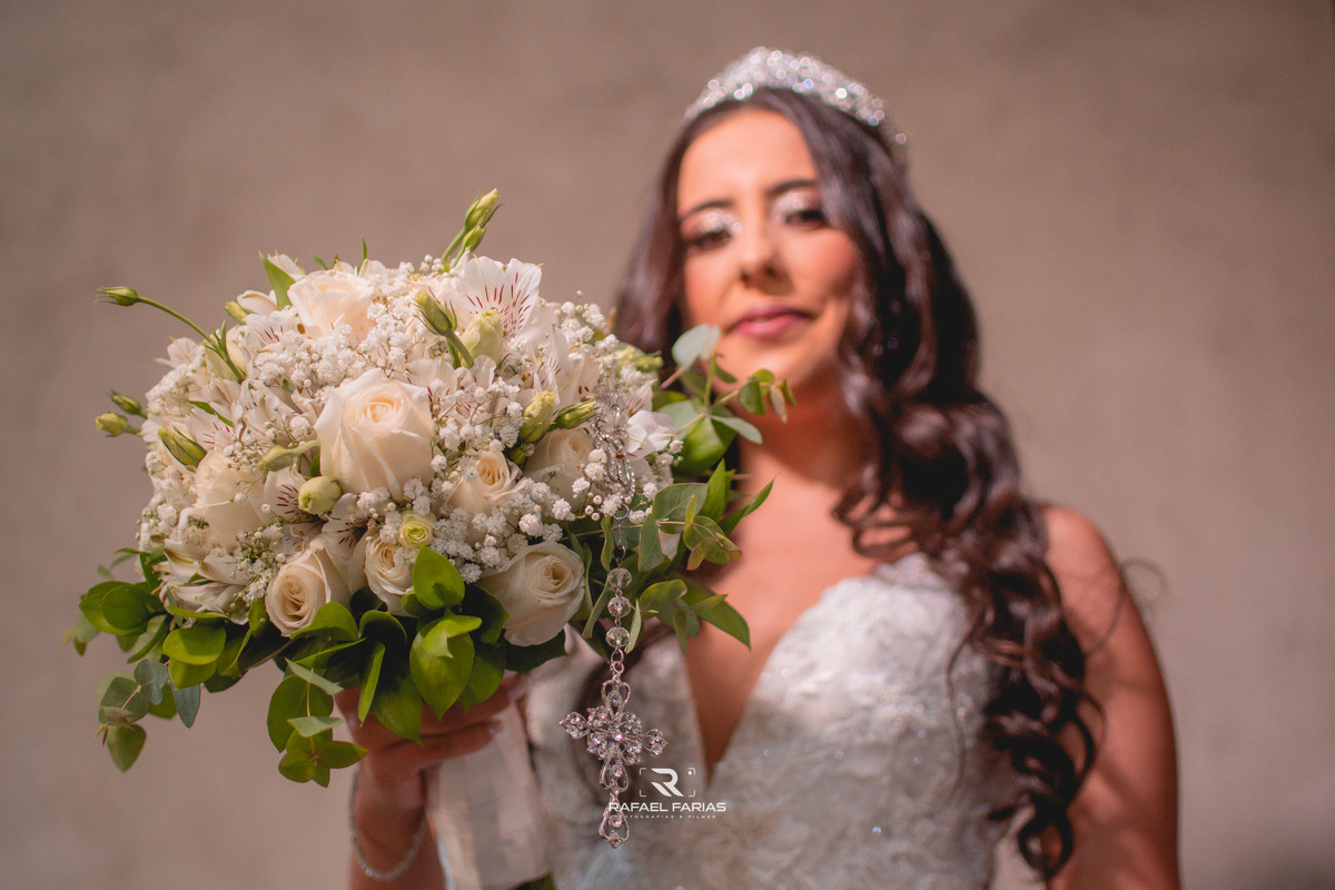 Noiva com terço