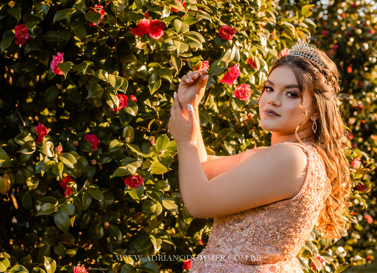 debutante com flores