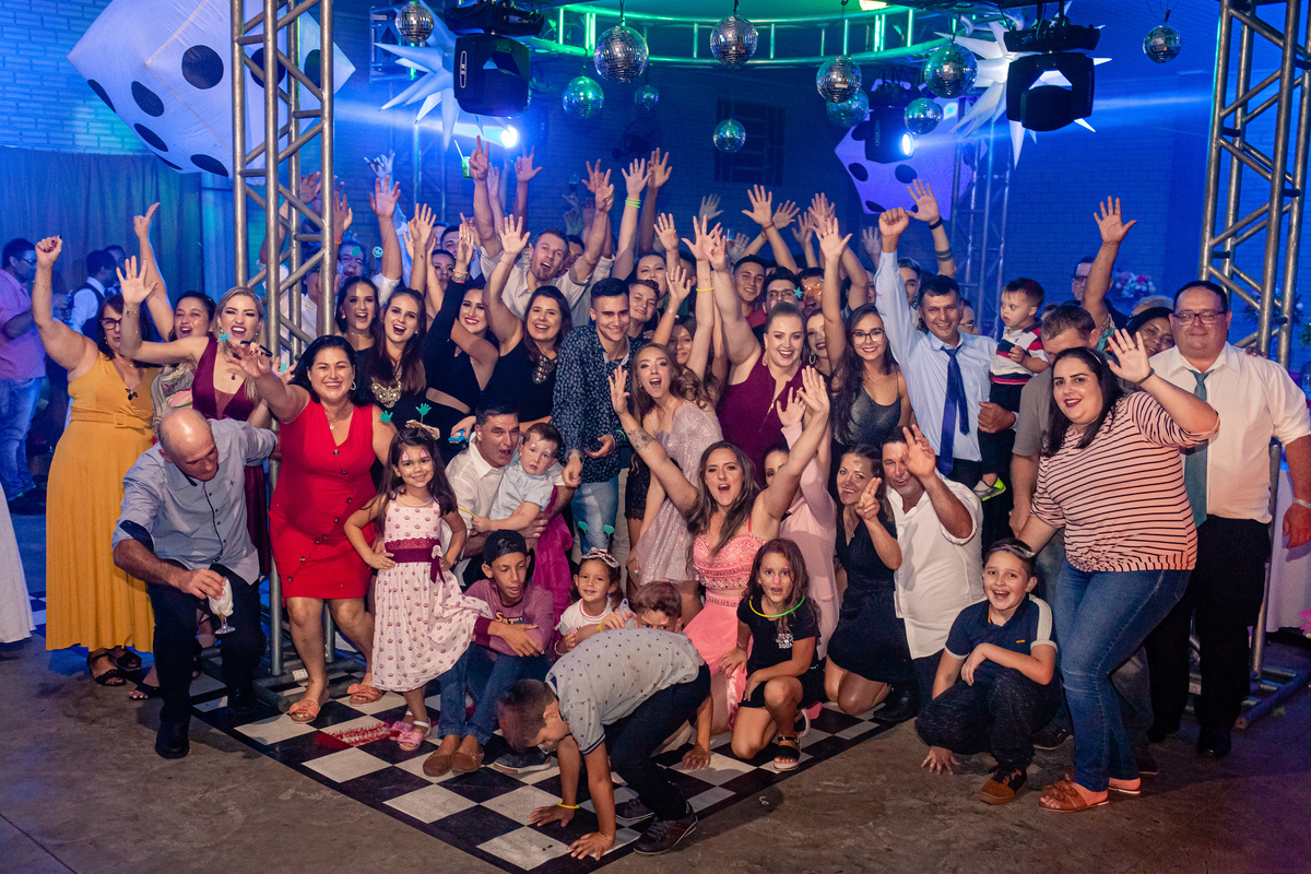 Foto com todos na pista