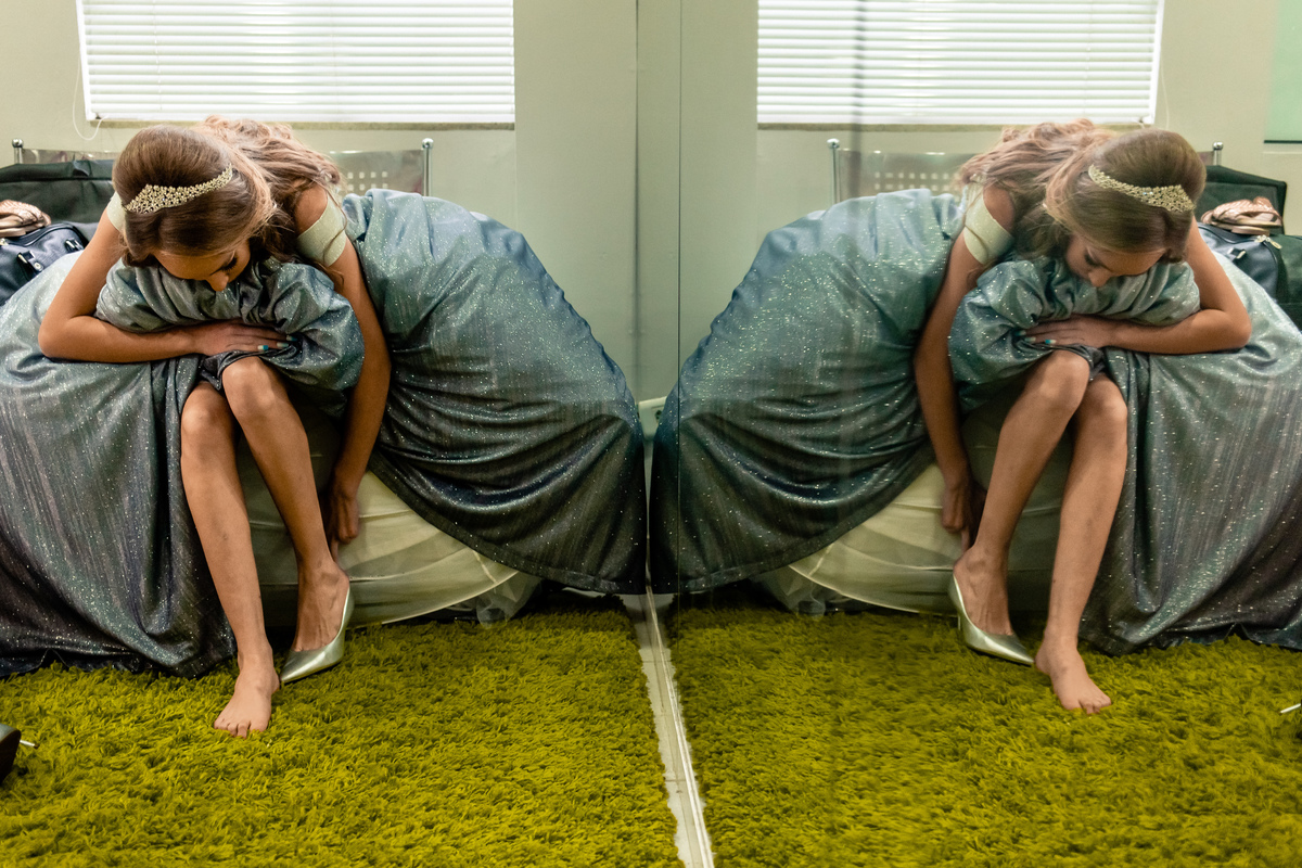 Debutante se Arrumando