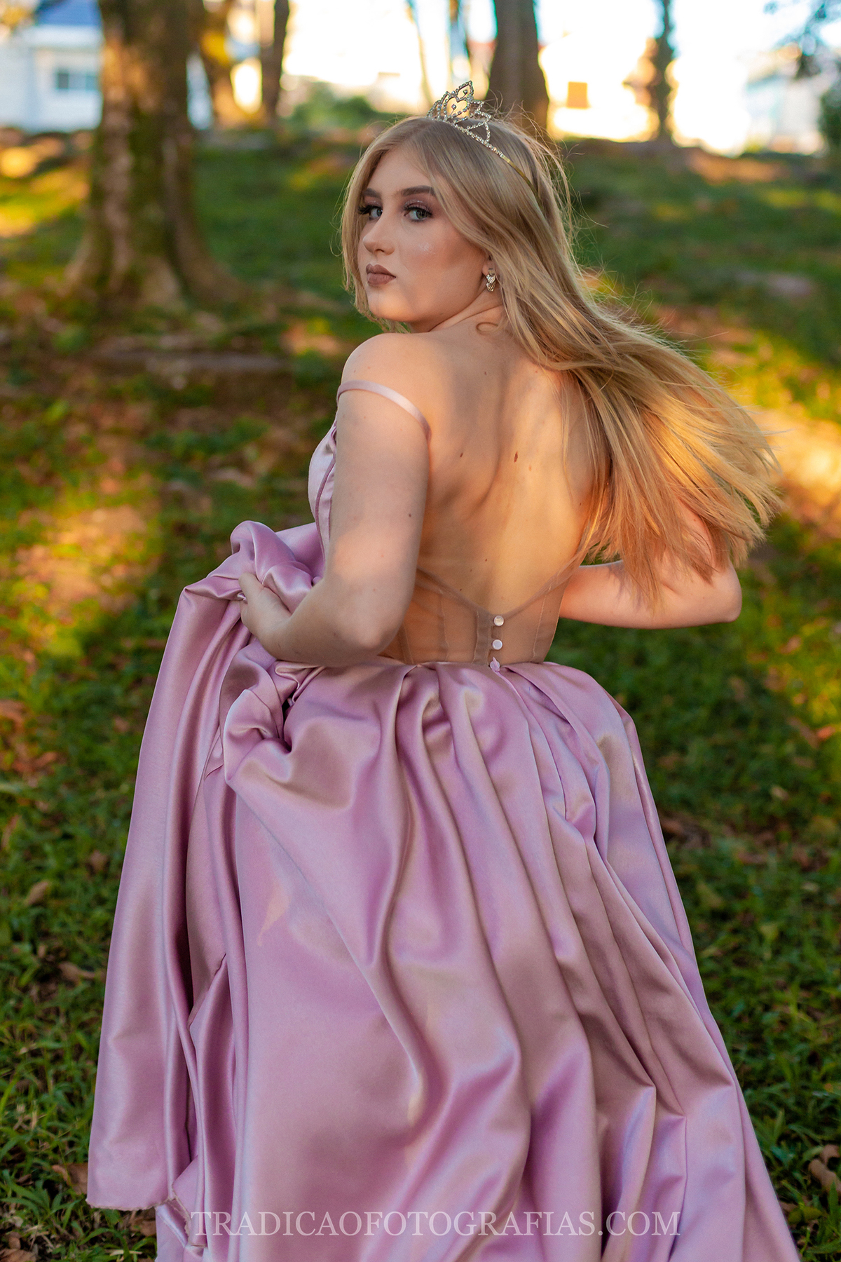 fotos de debutante correndo