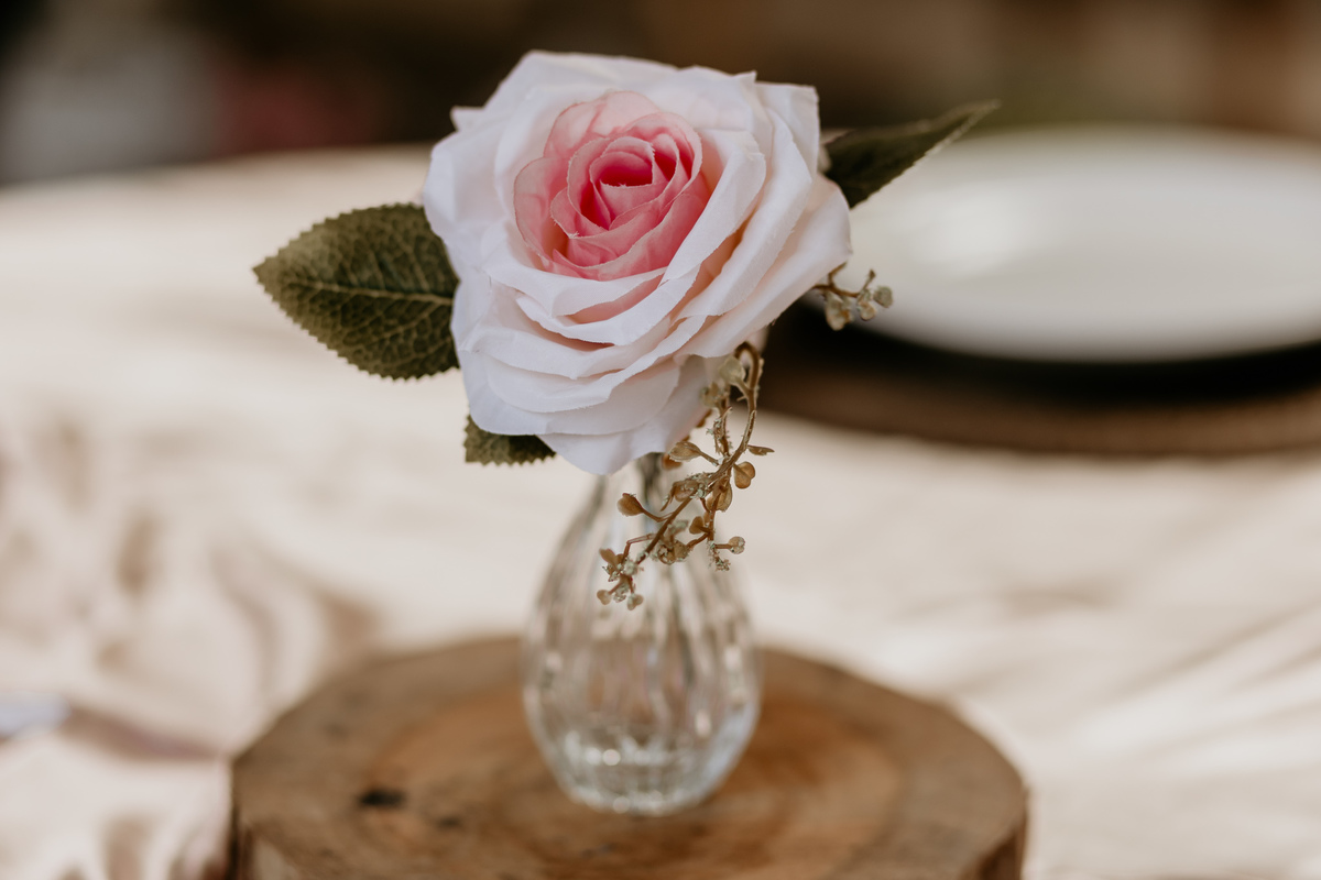 Decoração simples de casamento