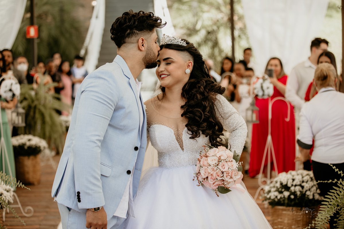 Entrada da noiva no Sitio Ecovitta
