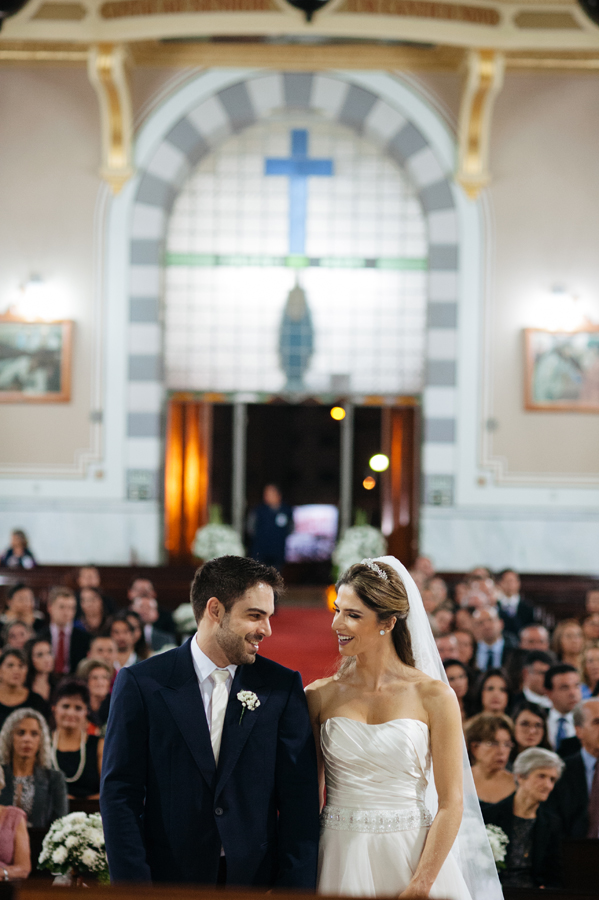 Cumplicidade do casal frente ao padre