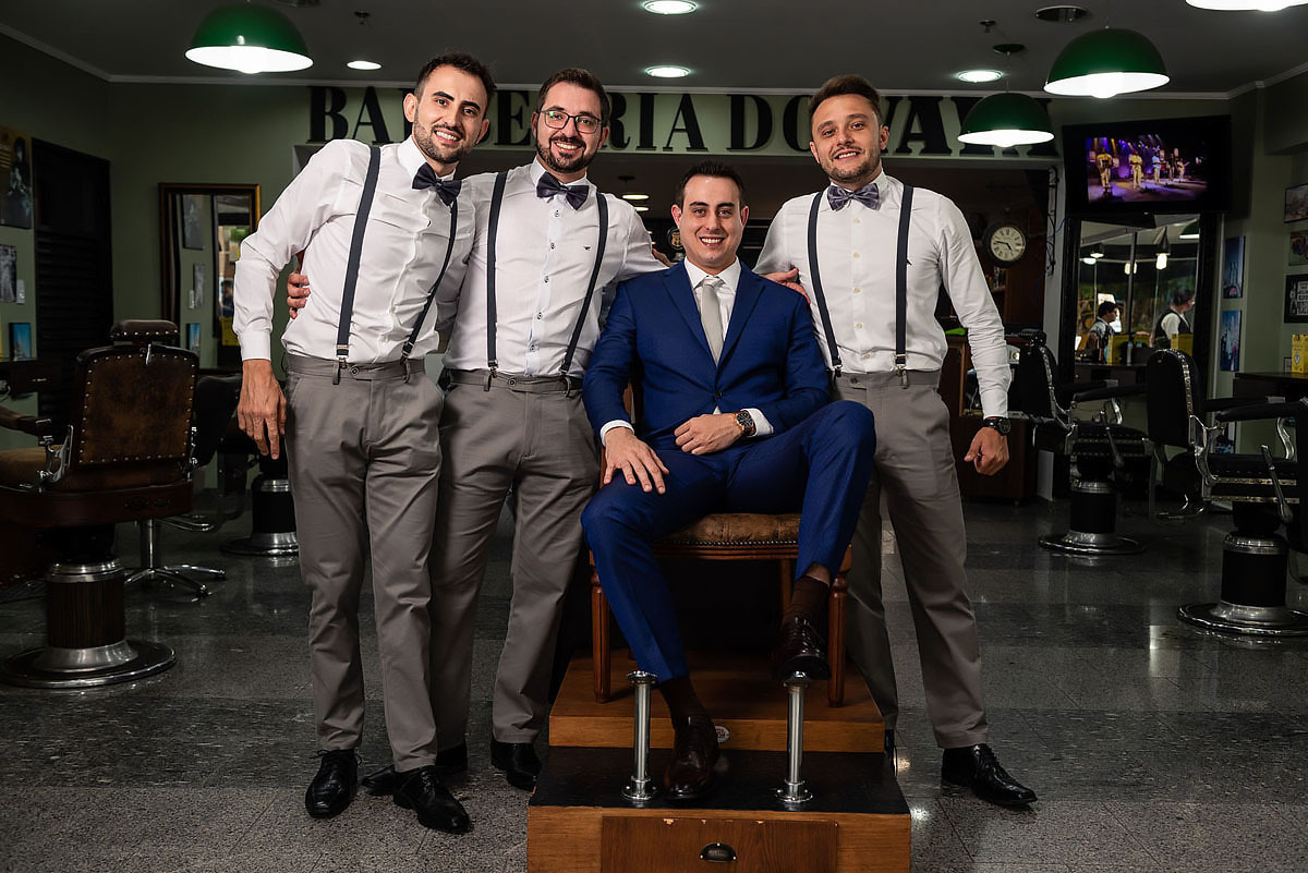 padrinhos e noivo no making