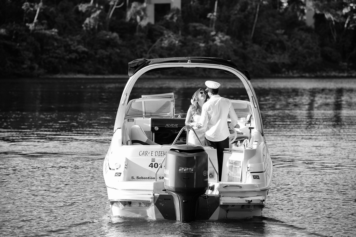 Noiva foge com marinheiro