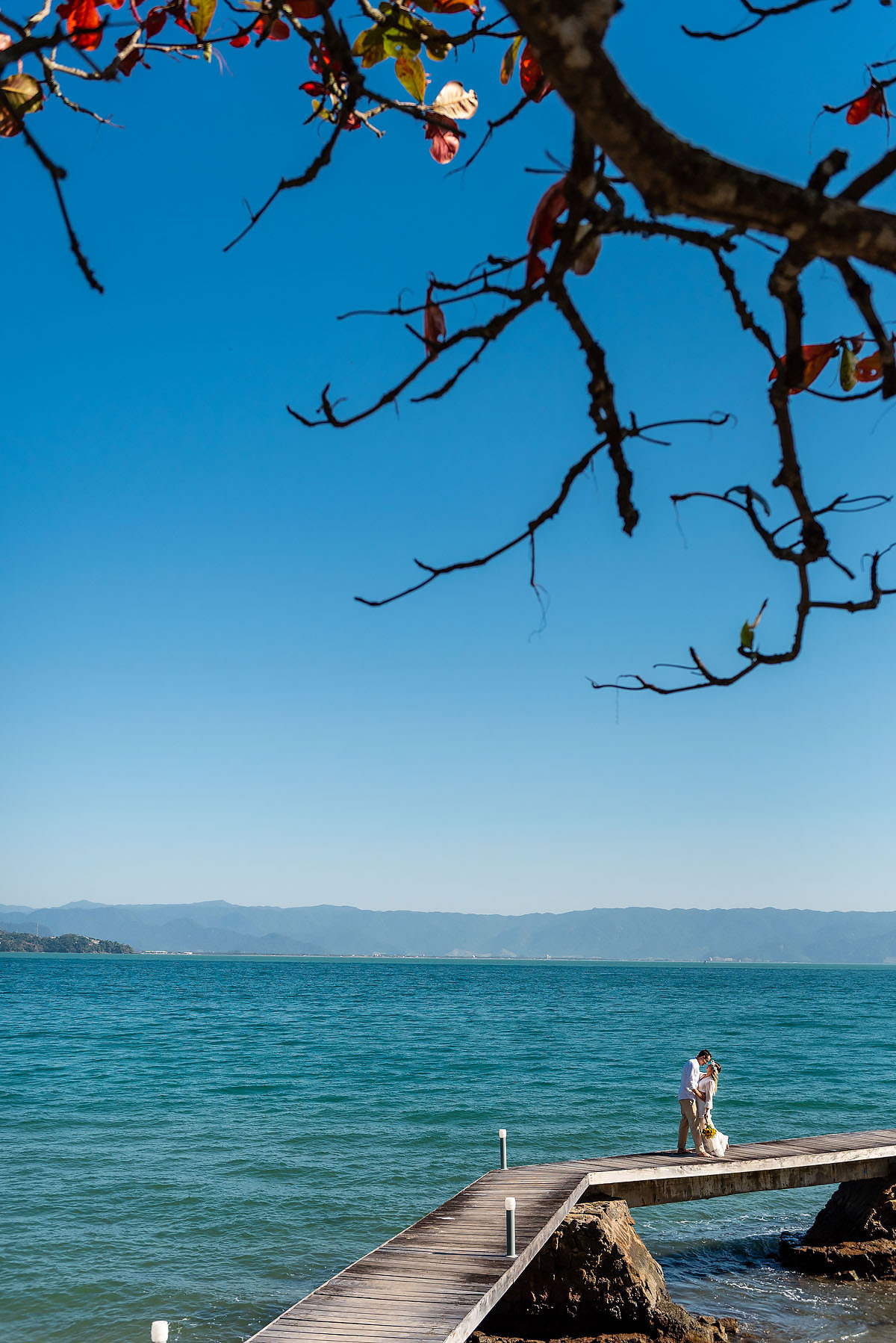 ensaio trash the Dress em Ilhabela 