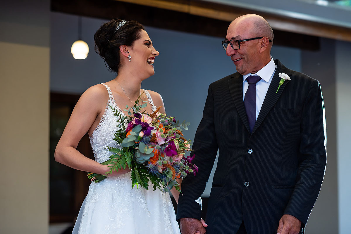 casamento ao entardecer no alto das palmeiras