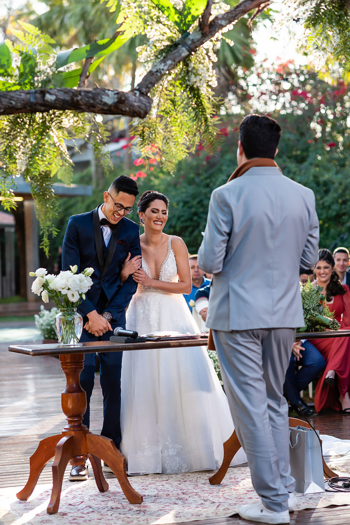 casamento ao entardecer no alto das palmeiras