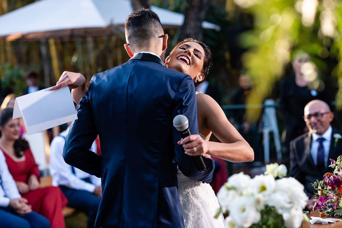 casamento ao entardecer no alto das palmeiras