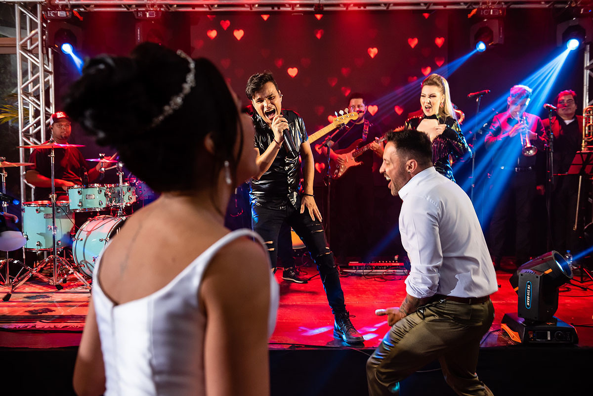 festa de casamento no alto das palmeiras