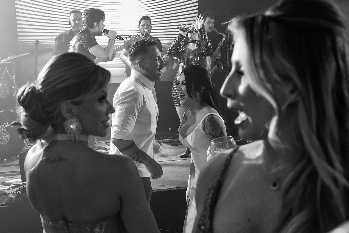 festa de casamento no alto das palmeiras