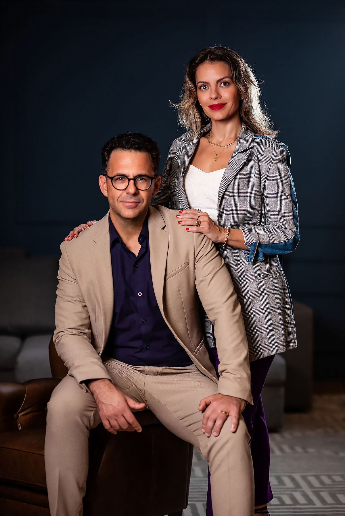 foto de casal de publicitarios