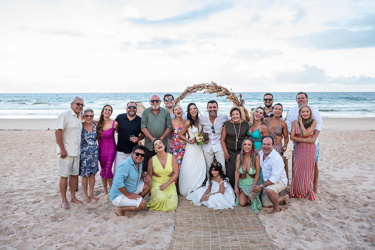grupo de padrinhos, casamento na praia, Maraú, Bahia