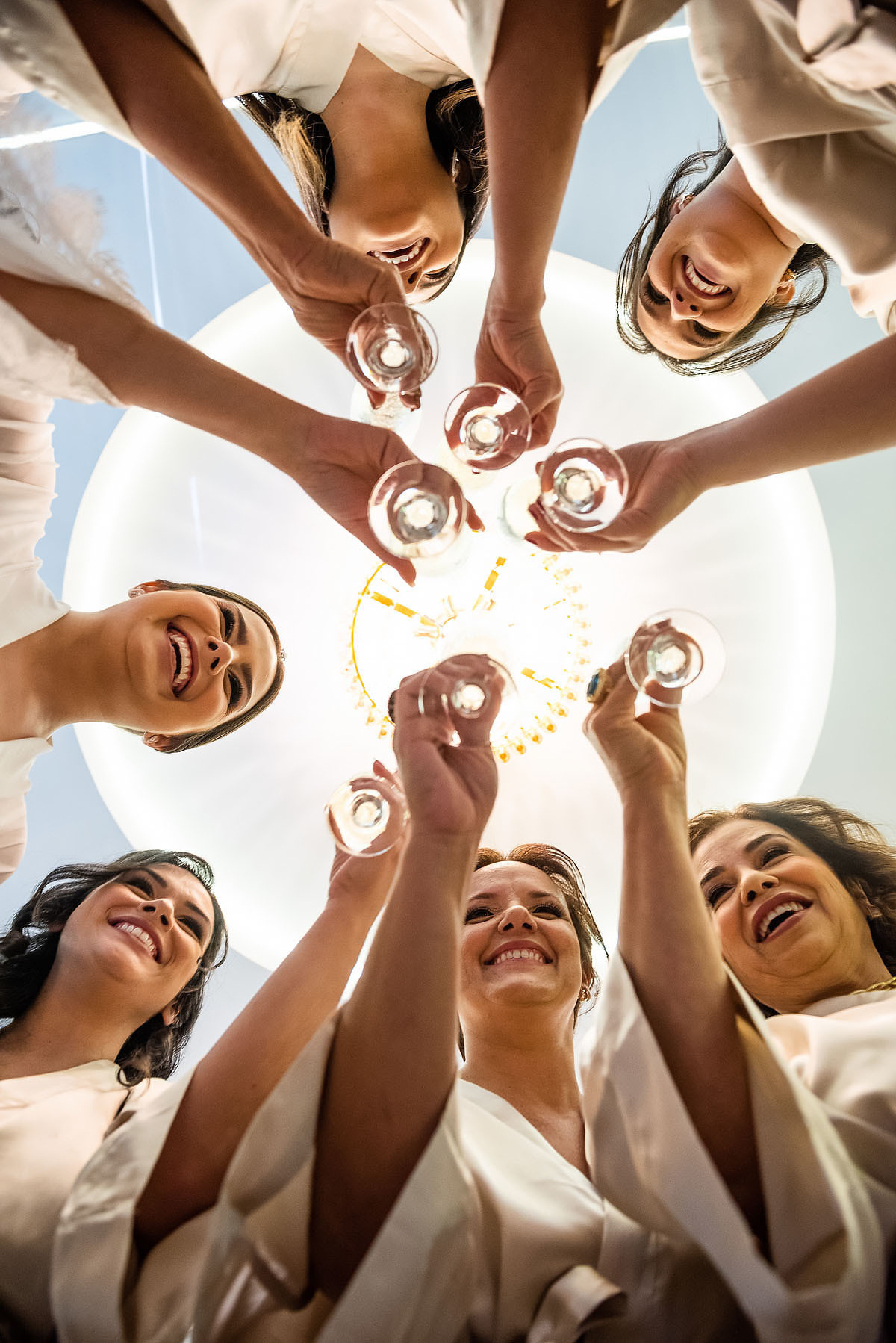 brinde de noiva co madrinhas no Dudé em Jundiaí