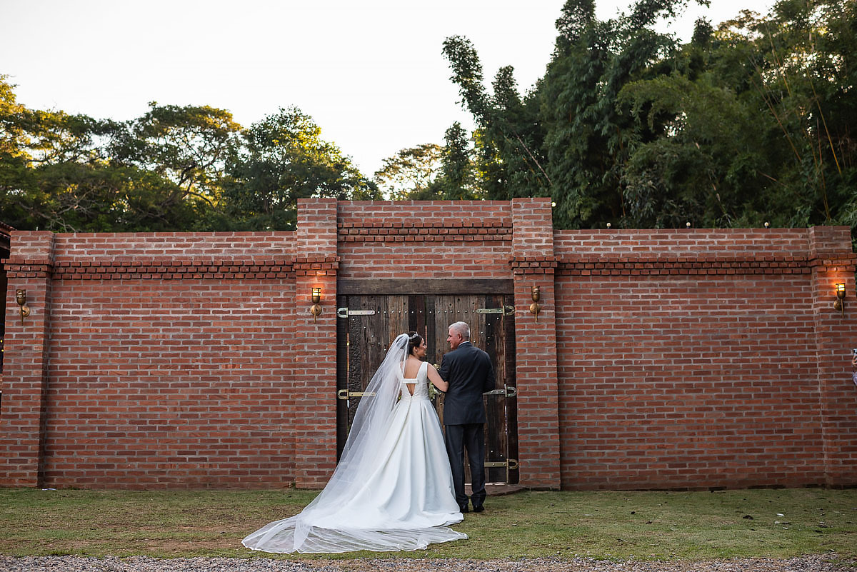 Chegada da noiva no Estação Fazenda
