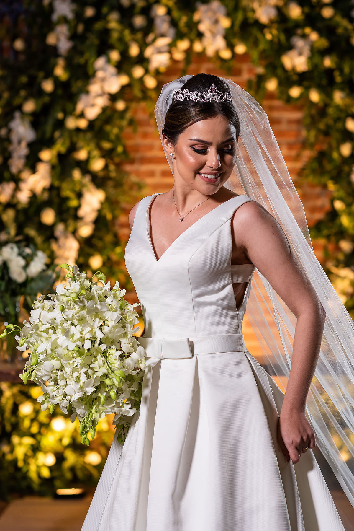 Retrato dos noivos no casamento no Estação fazenda em jundiaí