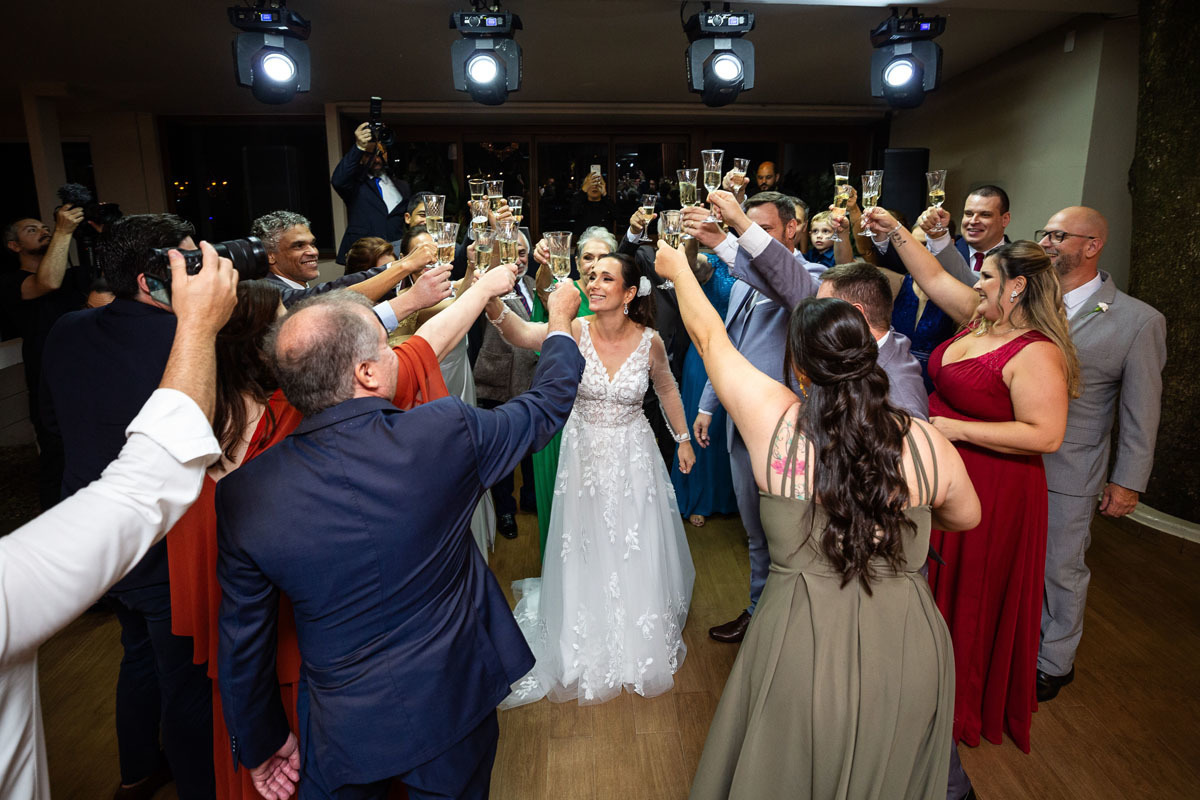 festa de casamento no alto das palmeiras