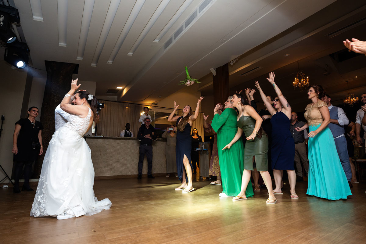 balada em casamento no alto das palmeiras em Vinhedo