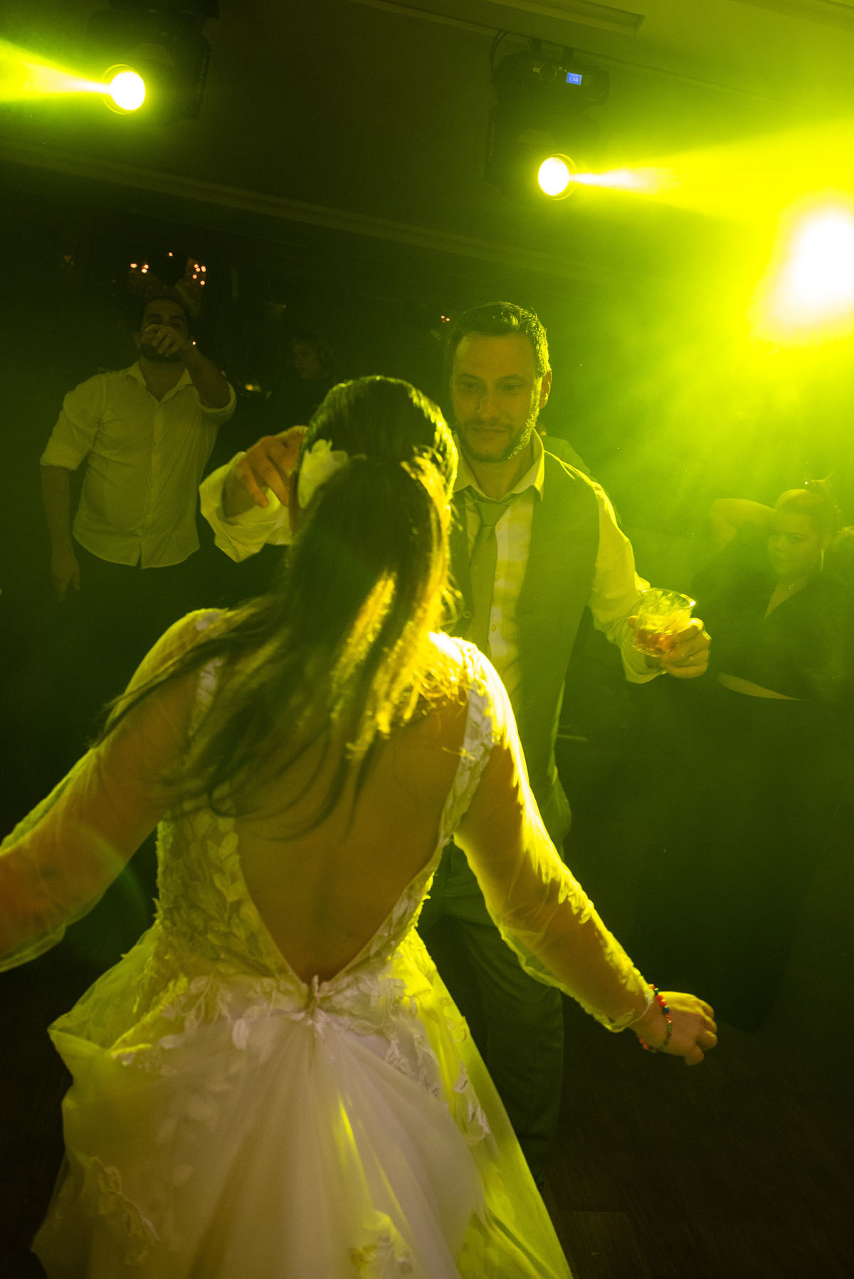 balada em casamento no alto das palmeiras em Vinhedo