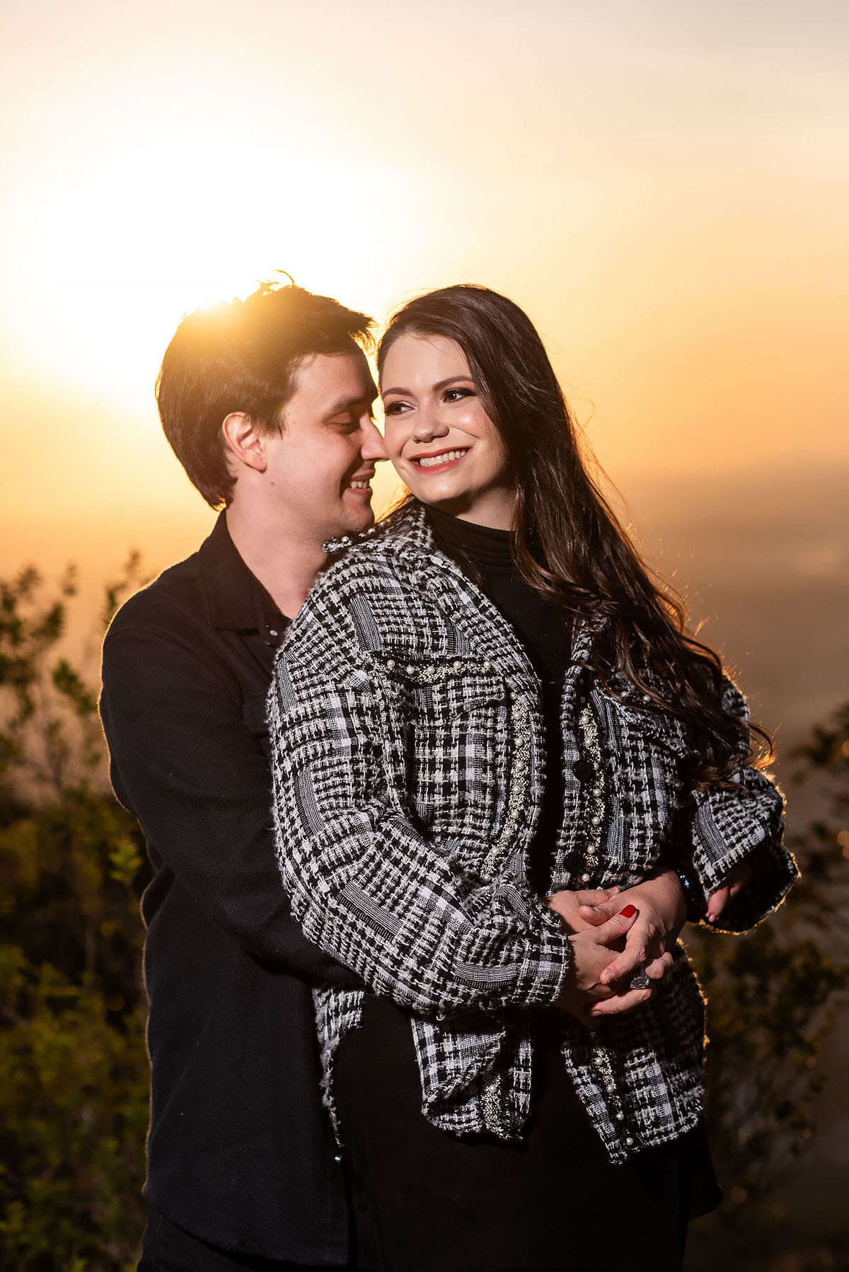Pré-wedding com cachorro na pedra grande em Atibaia 