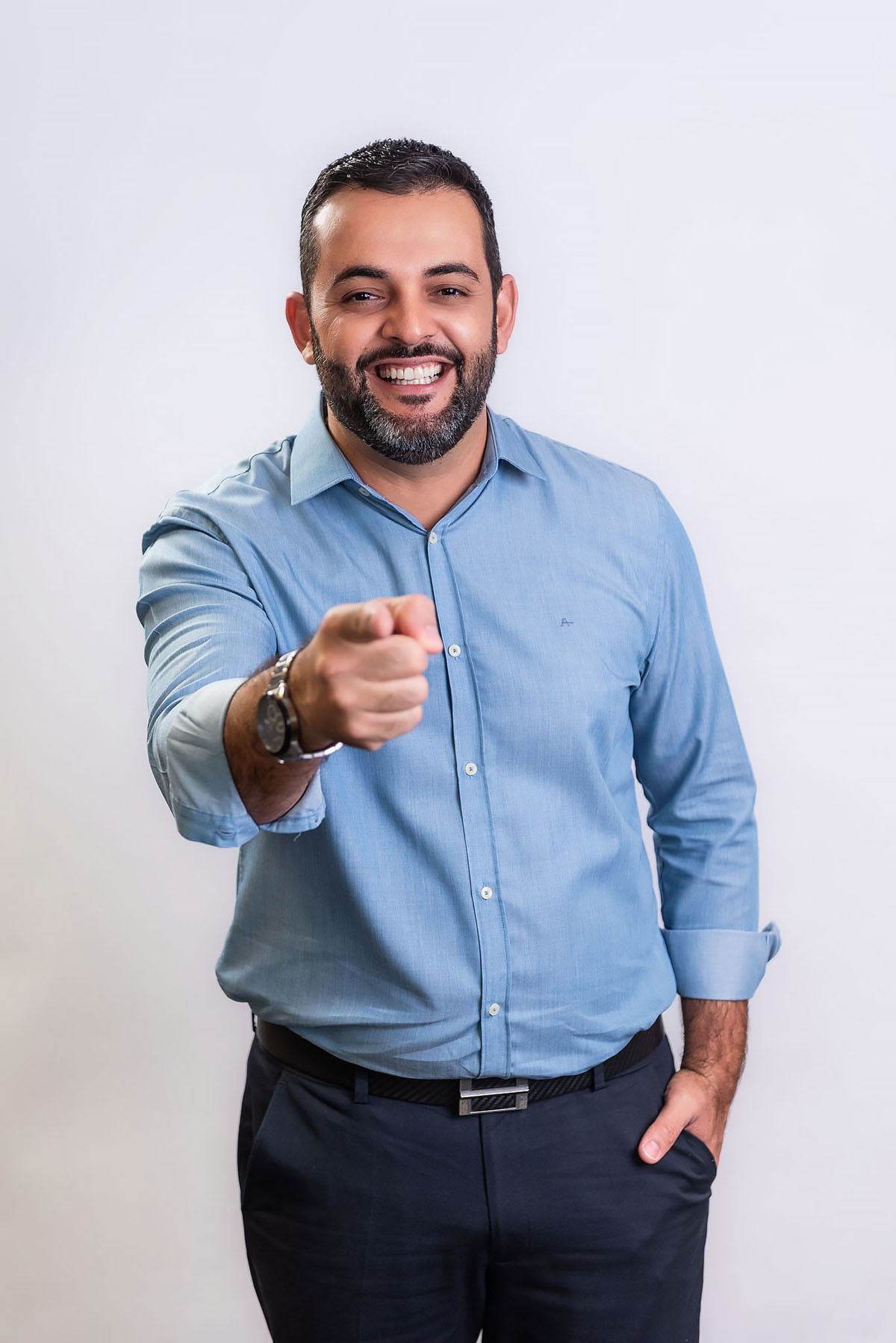 Retratos de político, Gustavo Martinelli