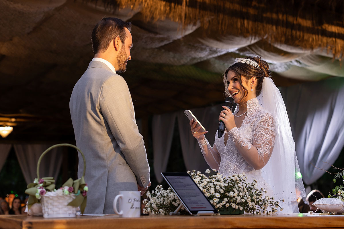 Casamento ao final da tarde no espaço Quinta da Cantareira, em Mairiporã.