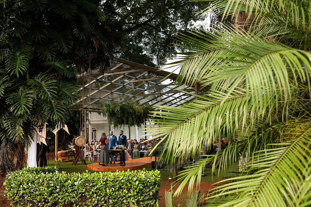 Casamento de meninos, fazenda Santa Isabel, casamento no campo, casamento com chuva, visual do casamento.