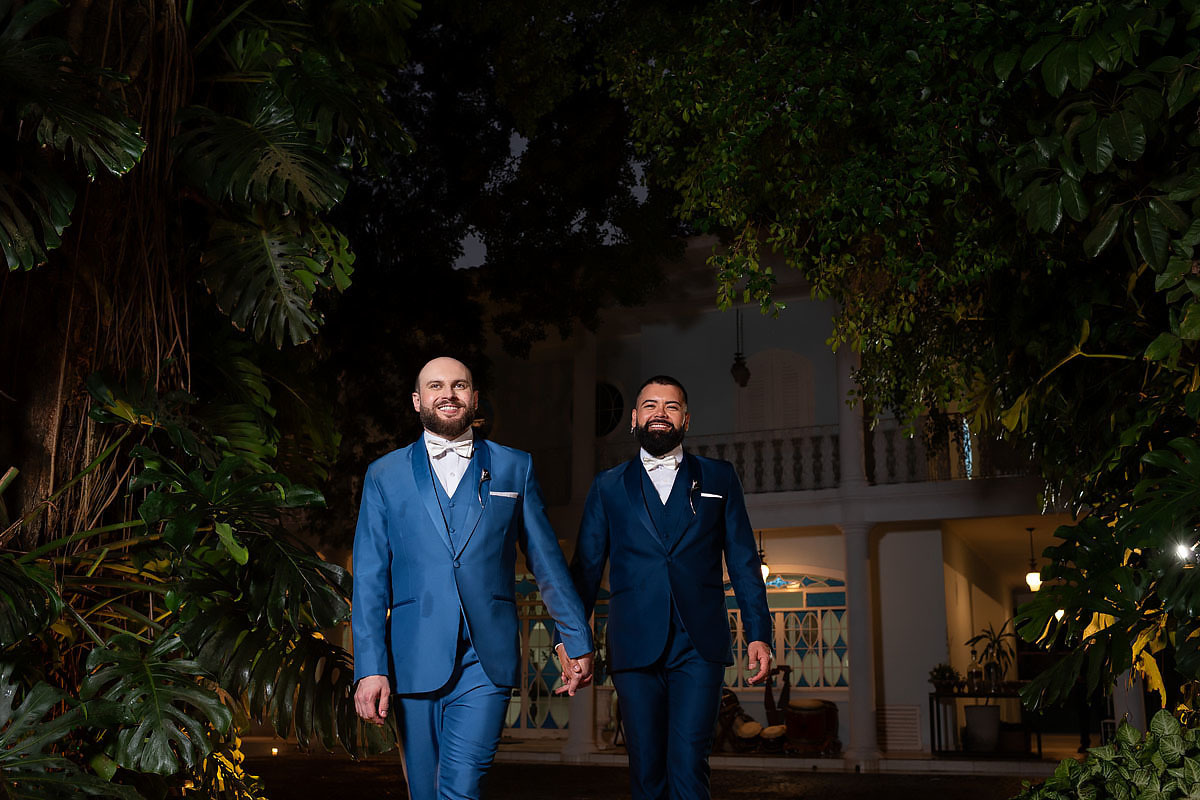 Casamento de meninos, fazenda Santa Isabel, casamento no campo, casamento com chuva, ensaio dos noivos.